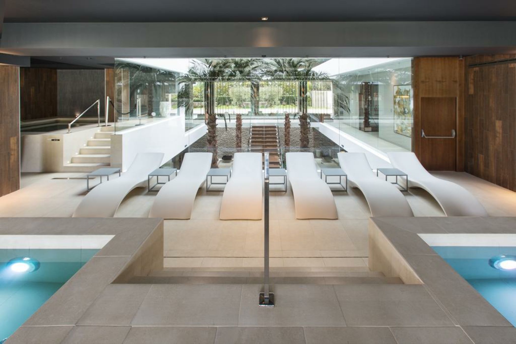 The Oasis by Don Carlos Resort