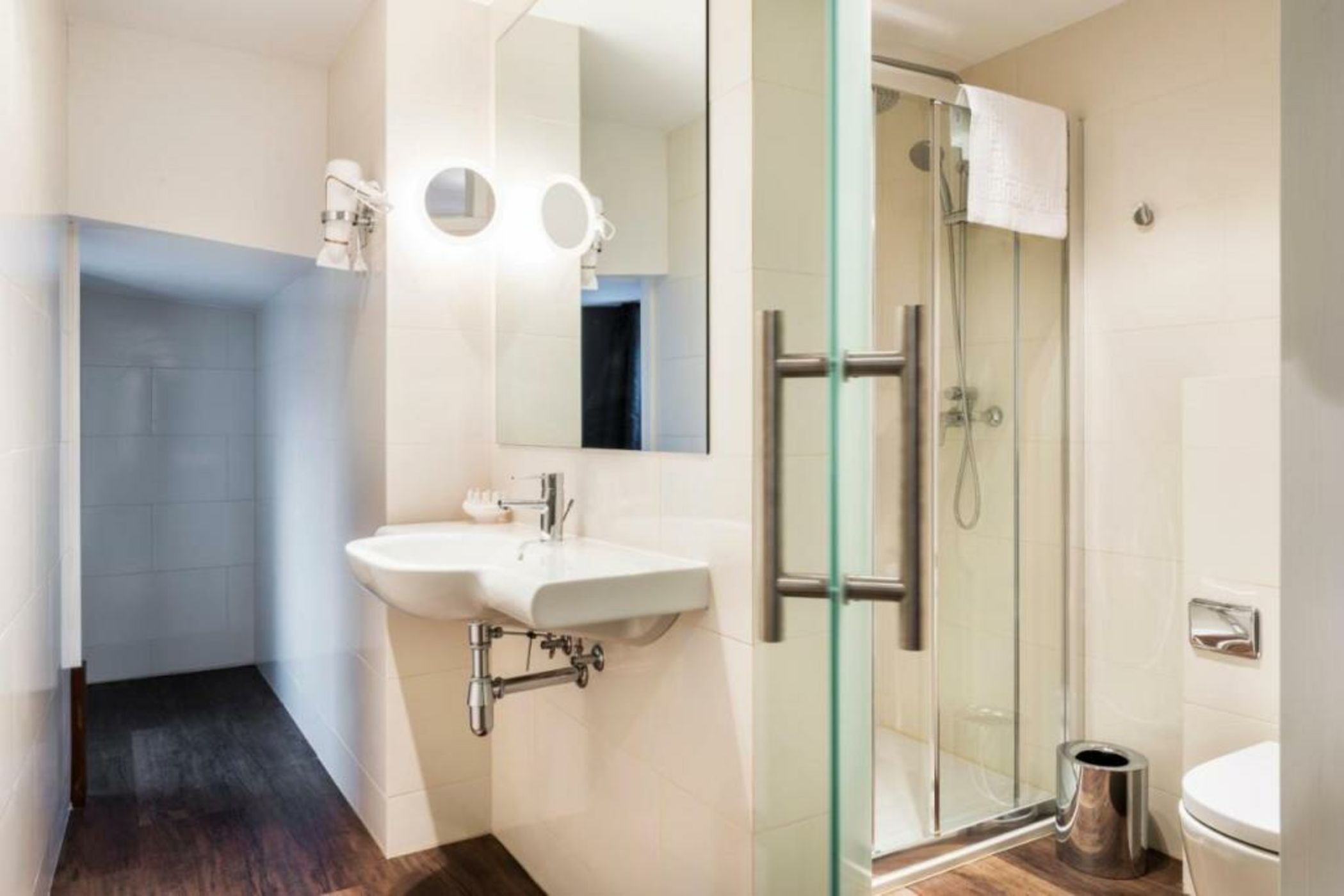 Garrett 48 Apartments