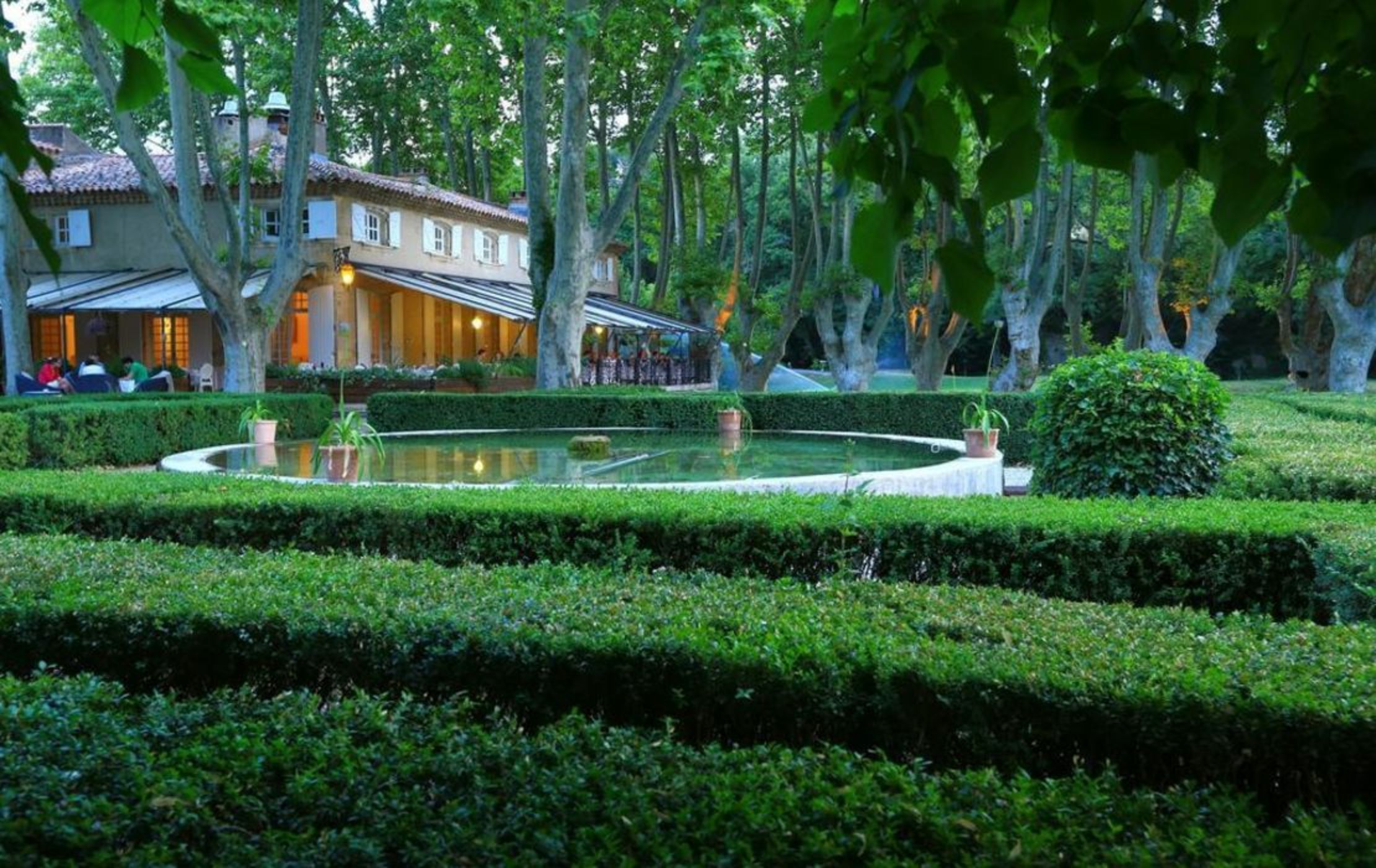 Le Moulin de Vernègues Hôtel & Spa