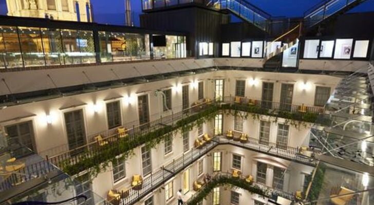 Aria Hotel Budapest by Library Hotel Collection