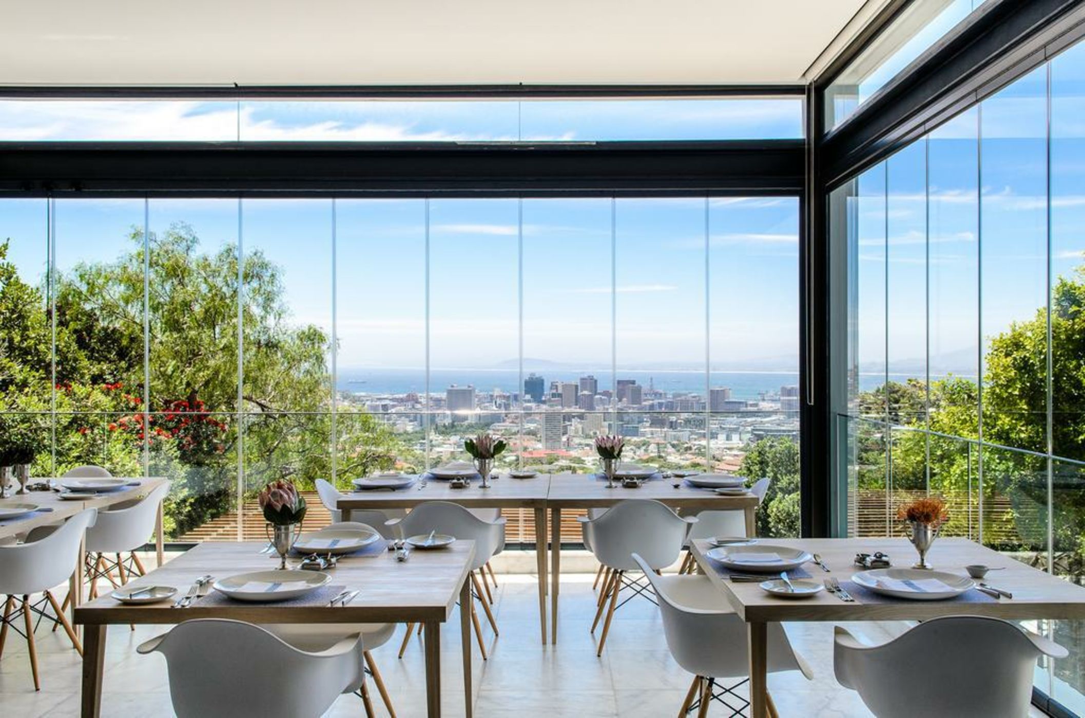 MannaBay Fine Boutique Hotel