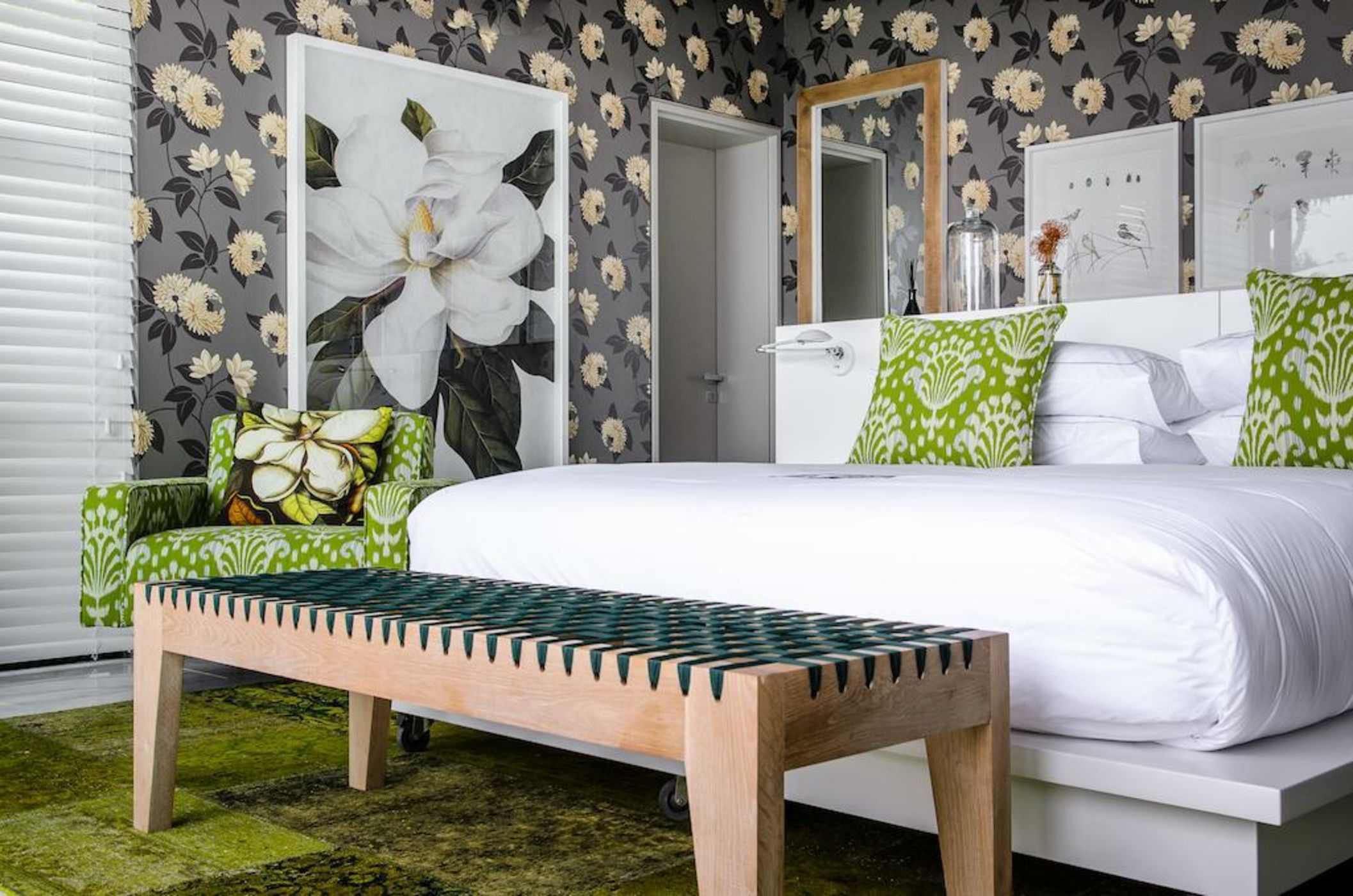 MannaBay Fine Boutique Hotel