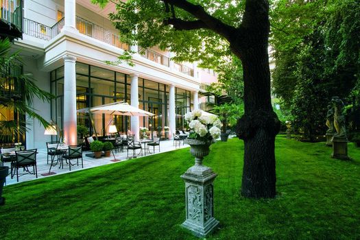 Palazzo Parigi Hotel & Grand Spa - LHW