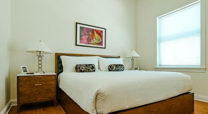 The Guesthouse Hotel
