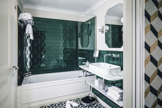 Grand Pigalle Hotel