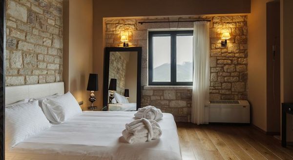 Levidi Suites
