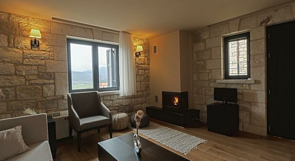Levidi Suites