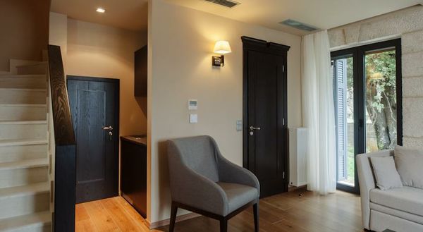 Levidi Suites