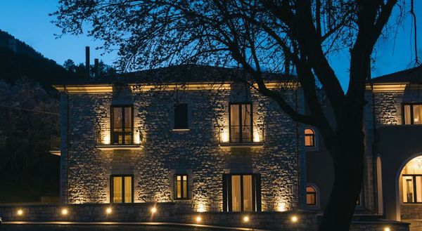 Levidi Suites