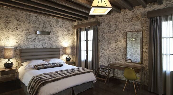 Art Mainalon Hotel