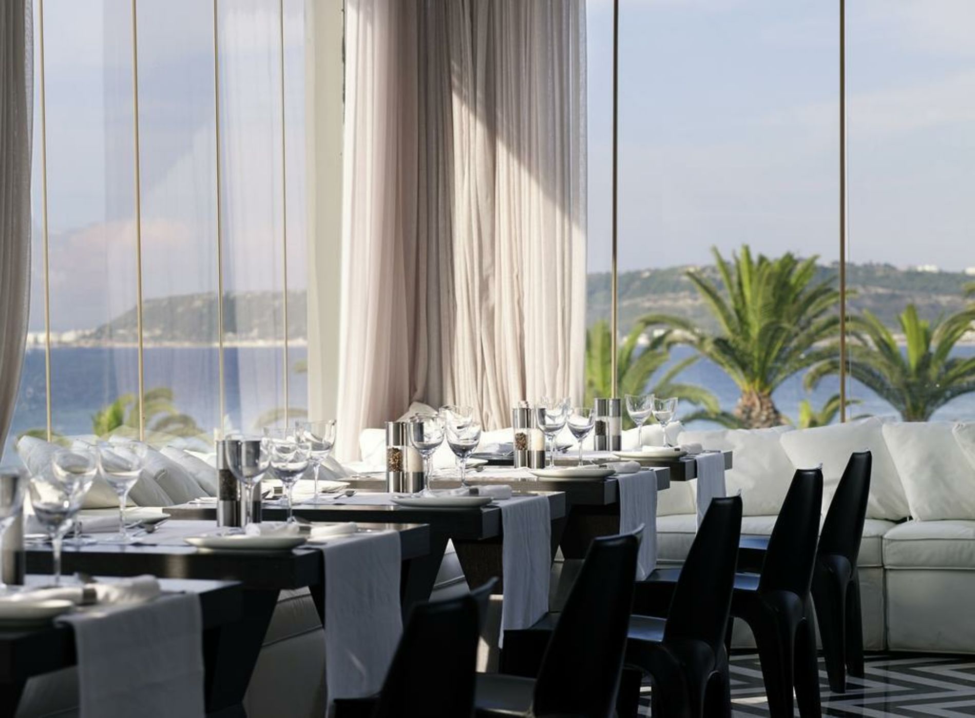 The Ixian All Suites - Adults Only