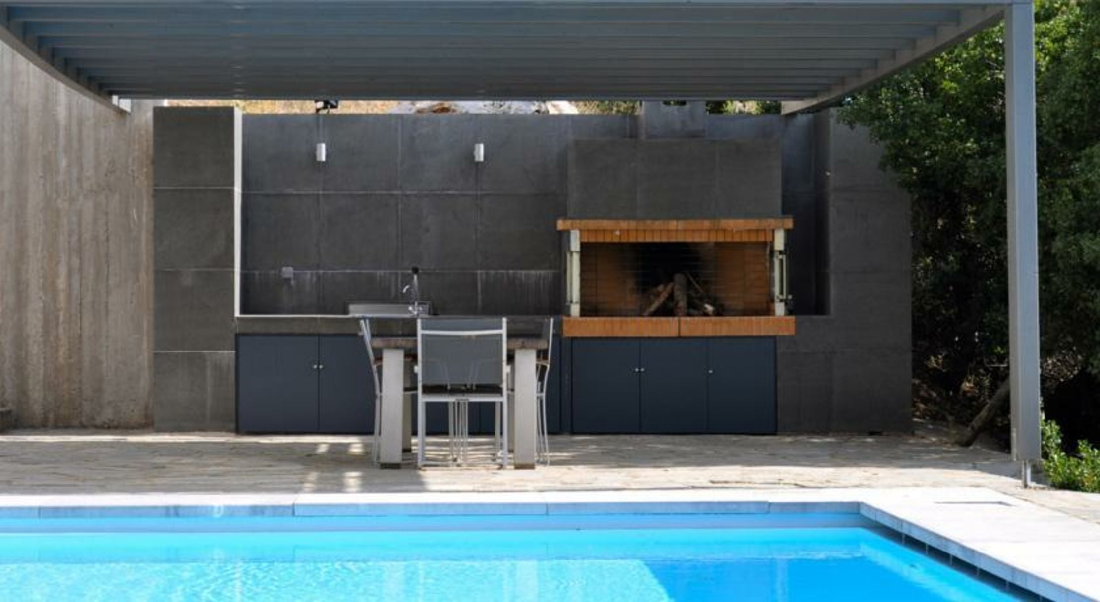 Elafivolia Arachova Suites