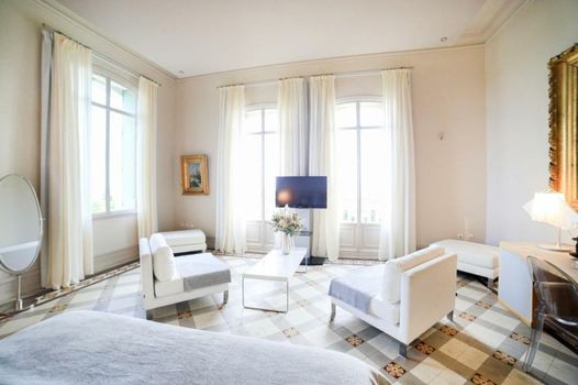 B&B Château Valmy - Les Collectionneurs