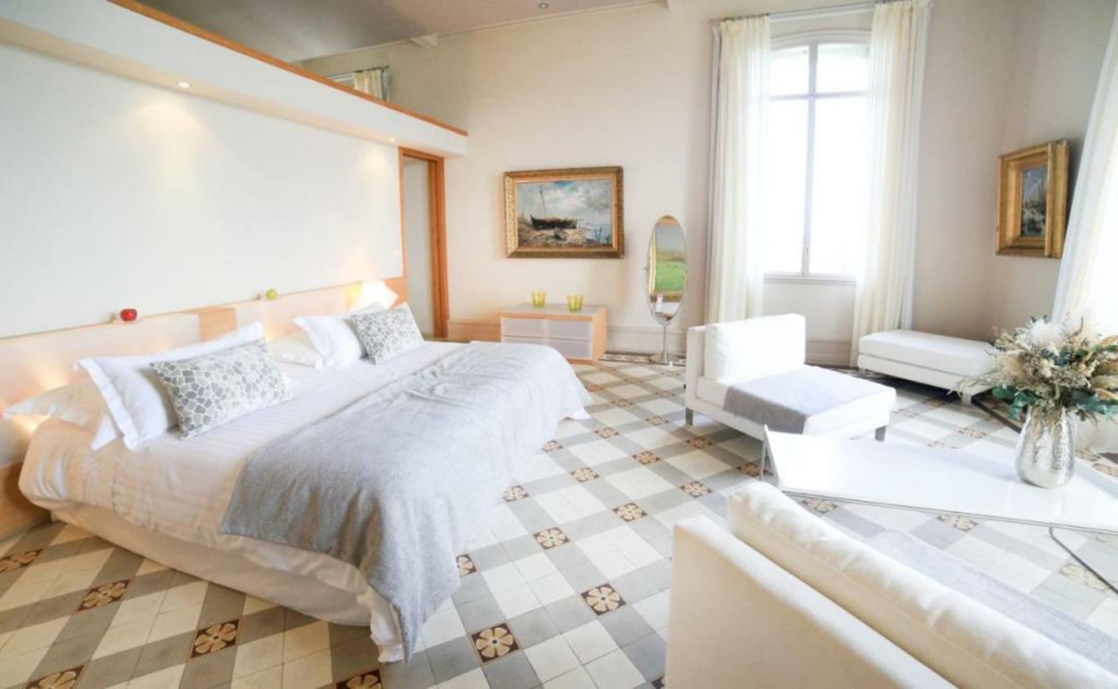 B&B Château Valmy - Les Collectionneurs