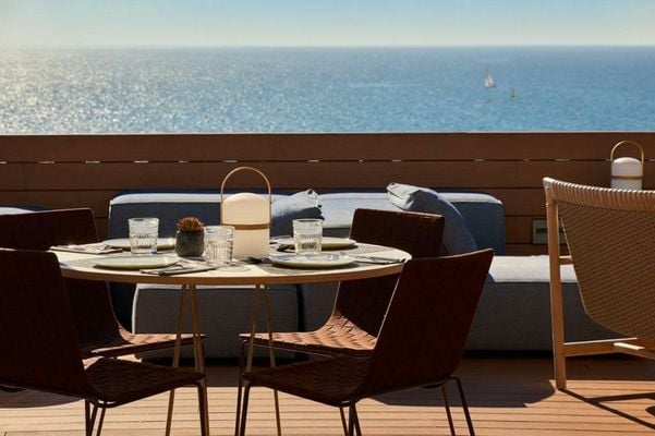 Calatrava Hotel, Mediterranean Sea House