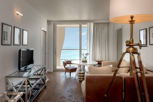 Hotel Excelsior