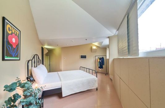 Design Hostel One