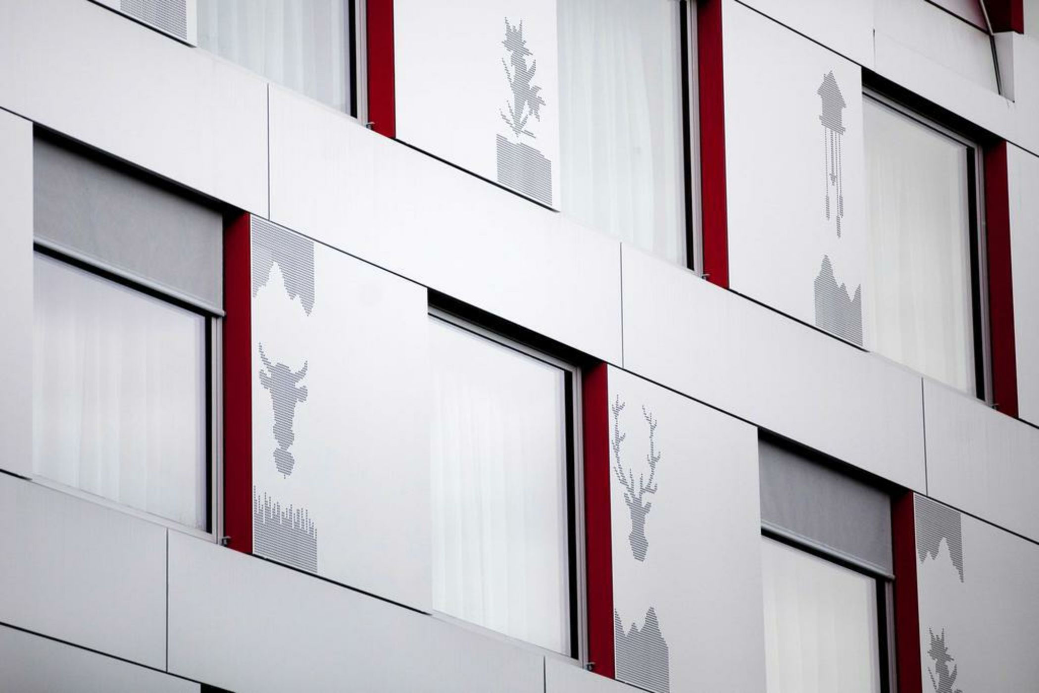 Agora Swiss Night By Fassbind