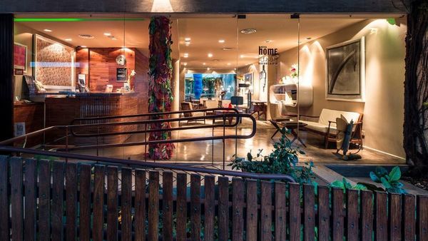 Home Hotel