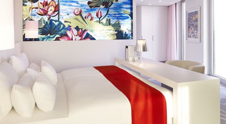 art'otel cologne, part of Radisson Hotel Group