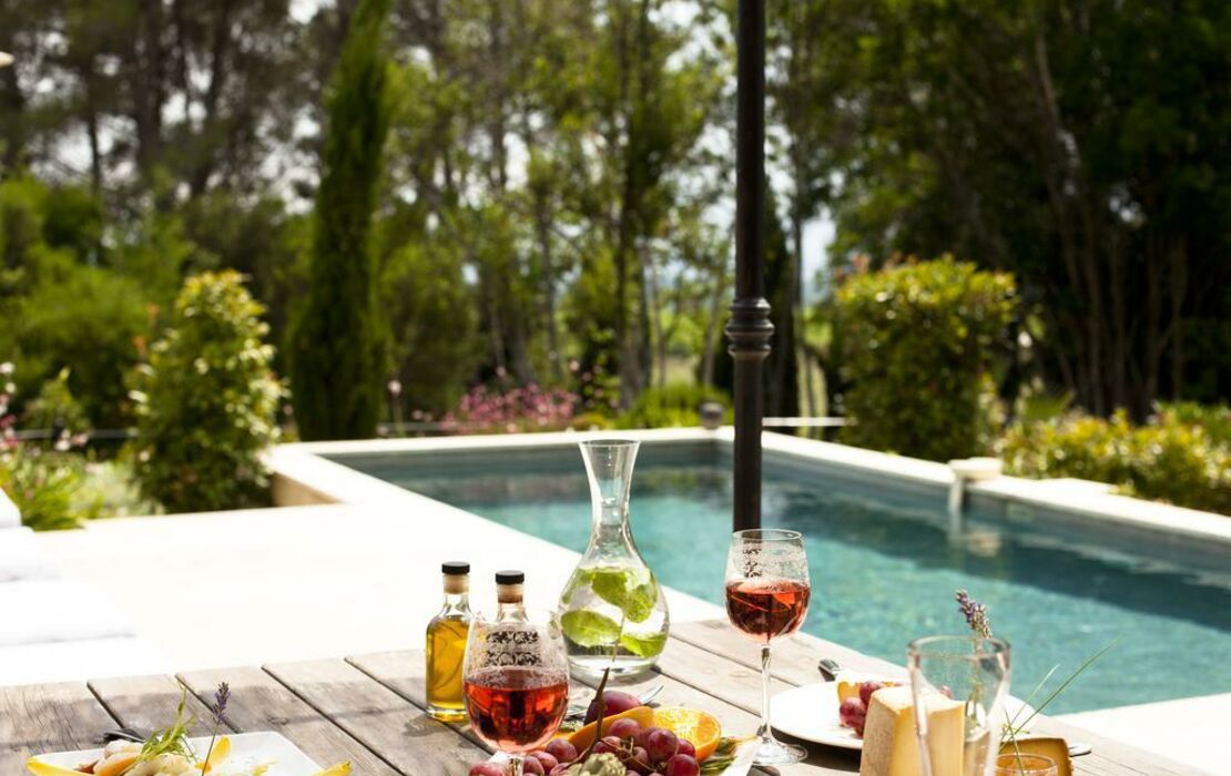 Château Les Carrasses, a Design Boutique Hotel Capestang, France