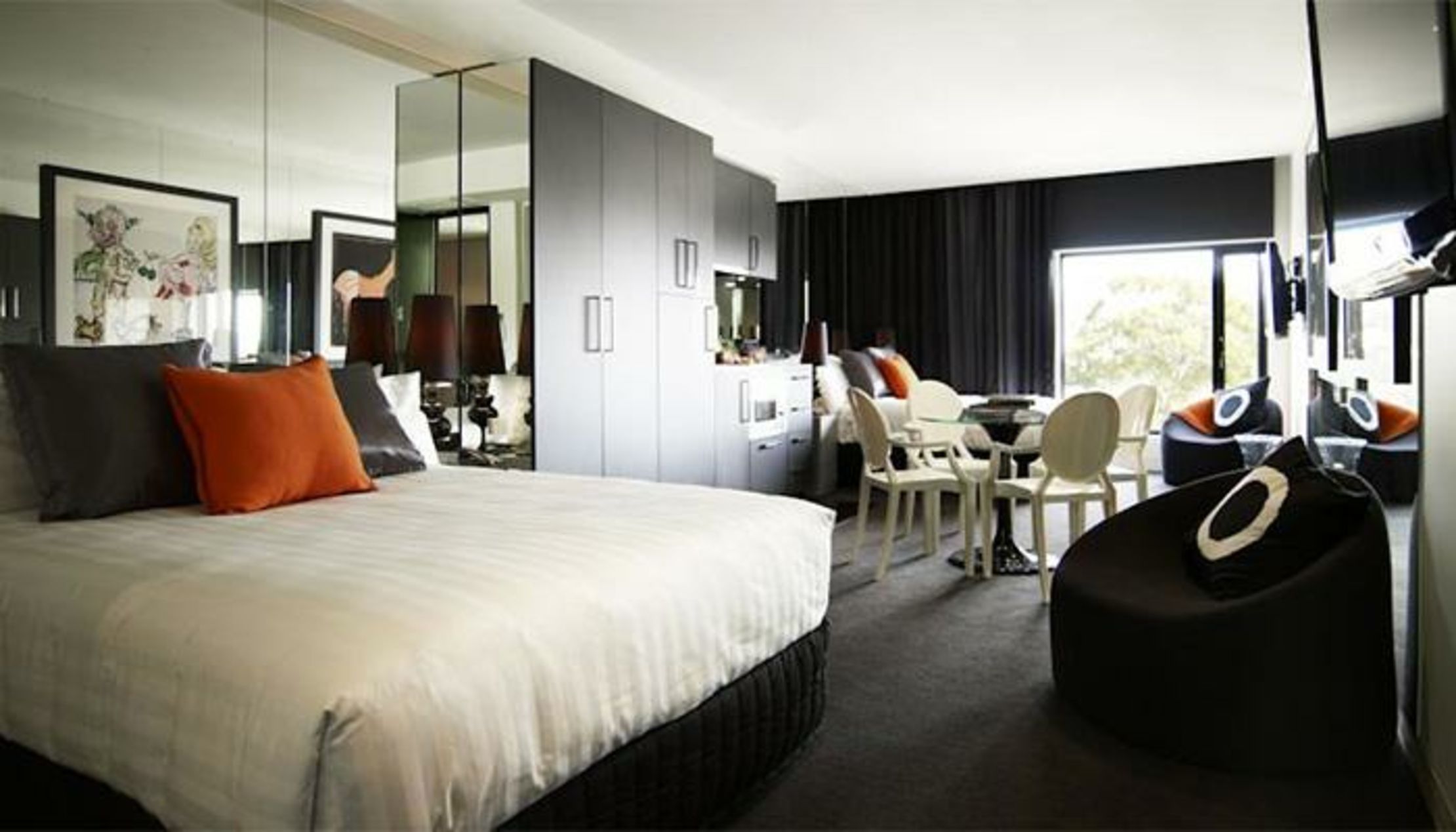 Art Series - The Cullen