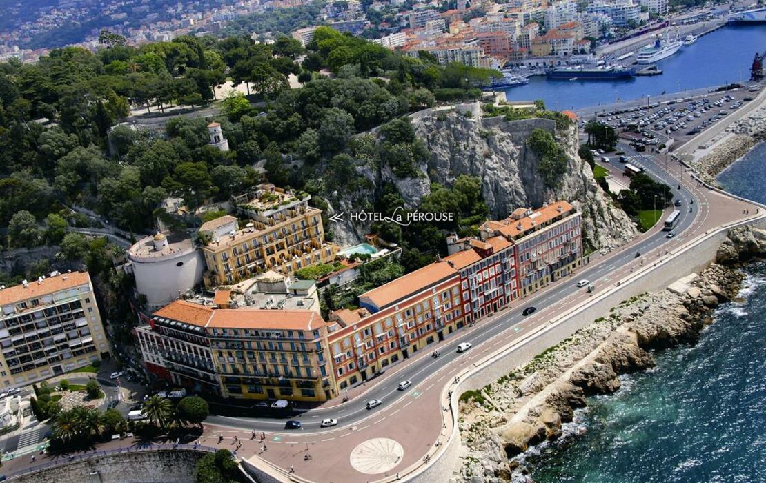 Hôtel La Pérouse Nice Baie des Anges