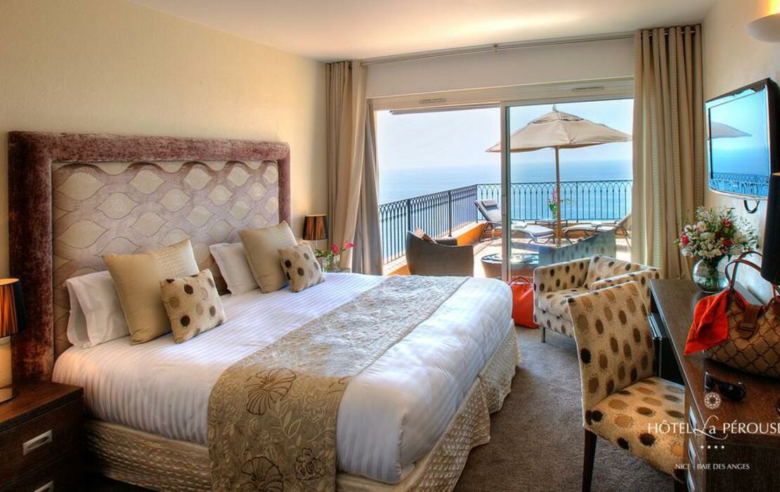 Hôtel La Pérouse Nice Baie des Anges