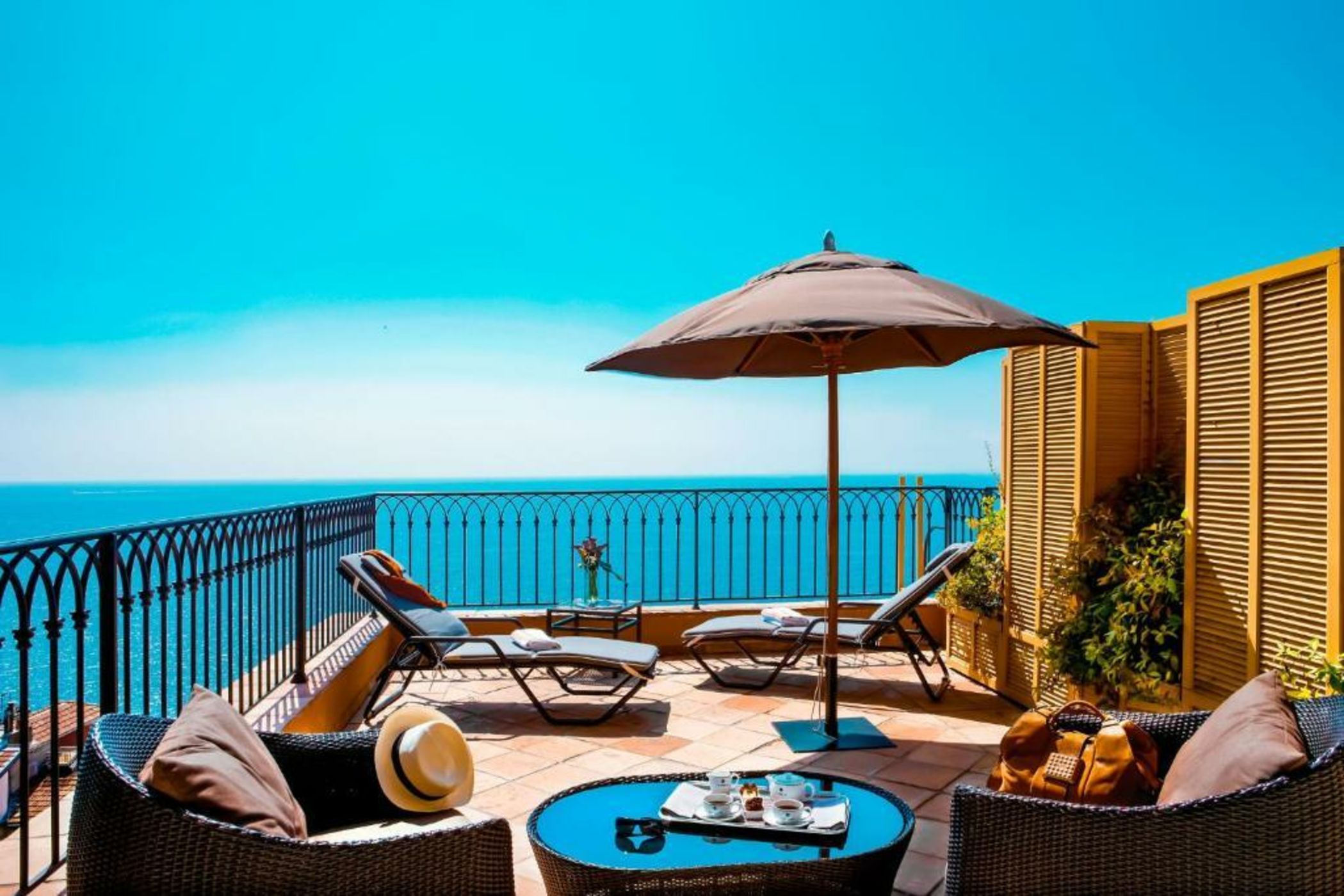 Hôtel La Pérouse Nice Baie des Anges