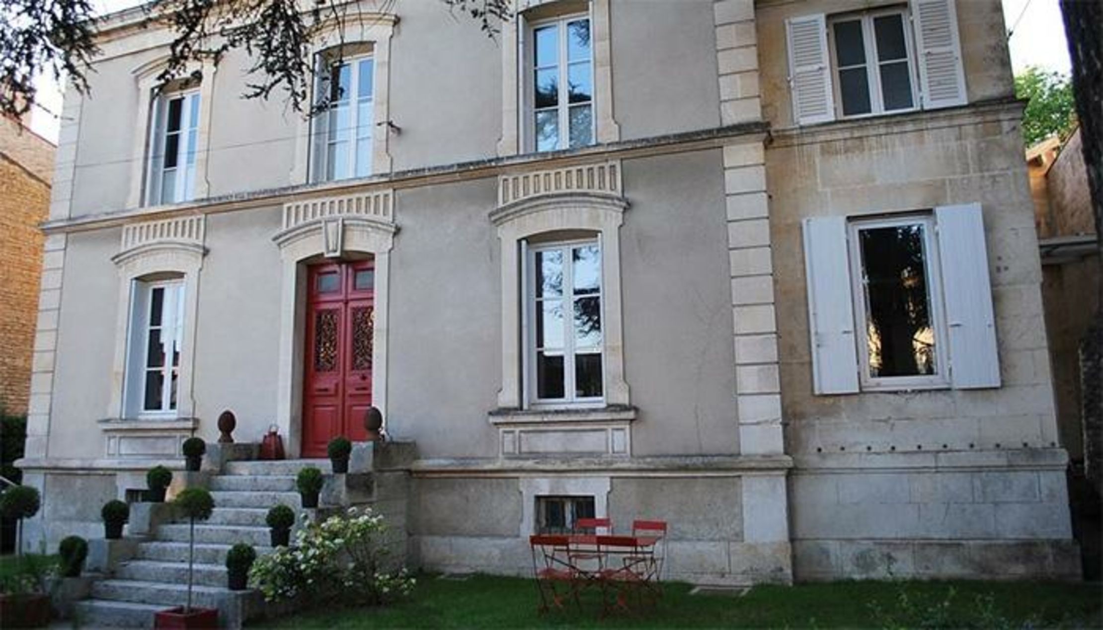 Chambres d'Hôtes Maison La Porte Rouge