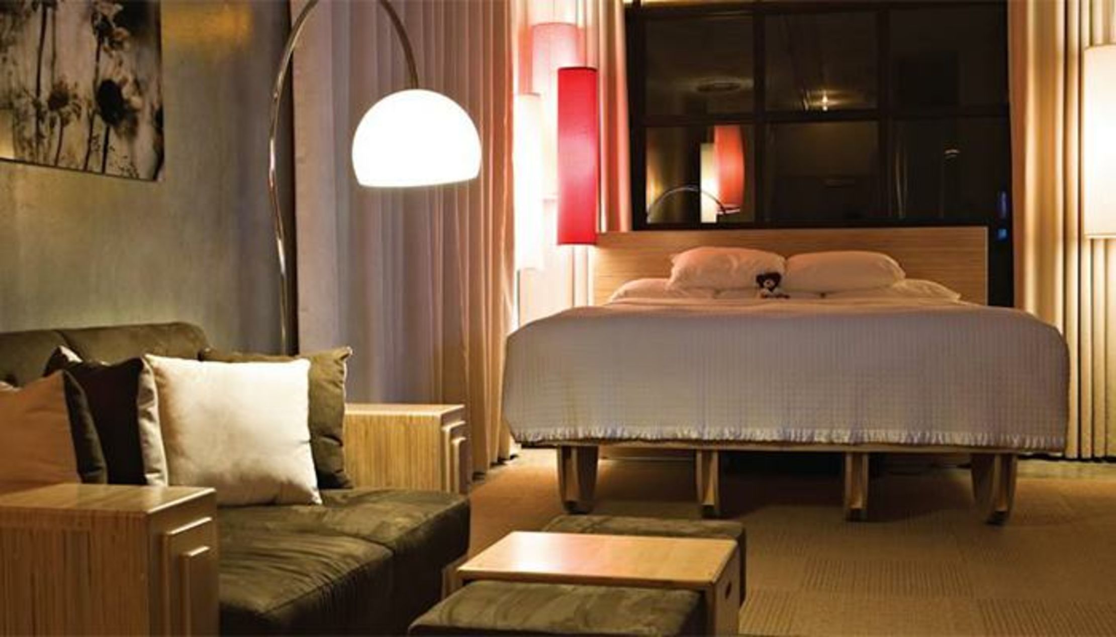 NYLO Providence Warwick Hotel, Tapestry Collection by Hilton