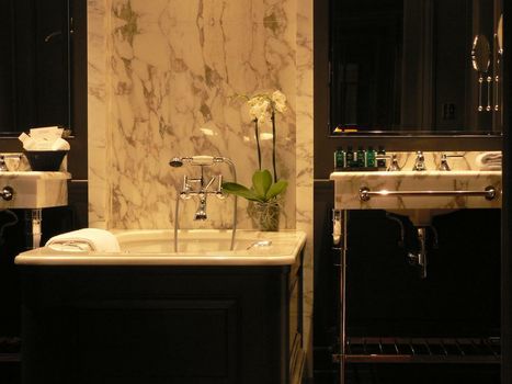 MARQUIS Faubourg St Honoré Relais & Châteaux