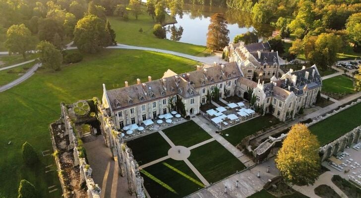 Abbaye Des Vaux De Cernay