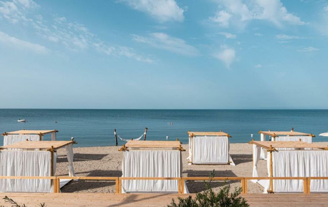 Praia Art Resort - Small Luxury Hotels of the world