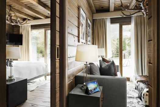 El Lodge, Ski & Spa