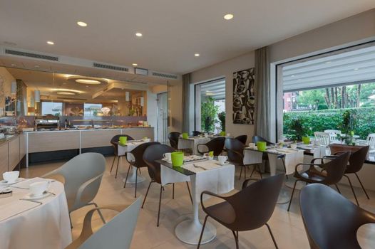 Hotel Eden