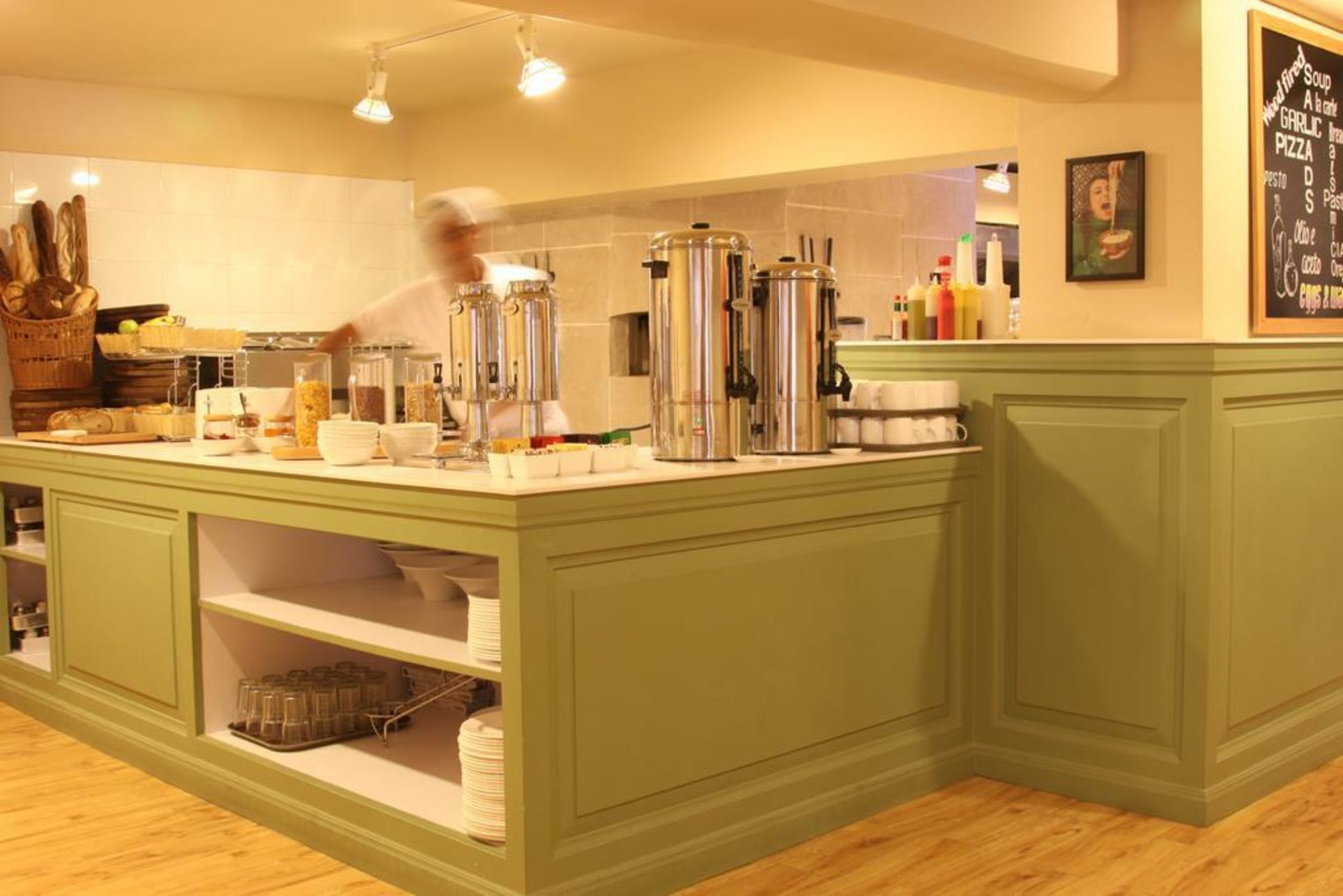 bloomrooms @ New Delhi Railway Station