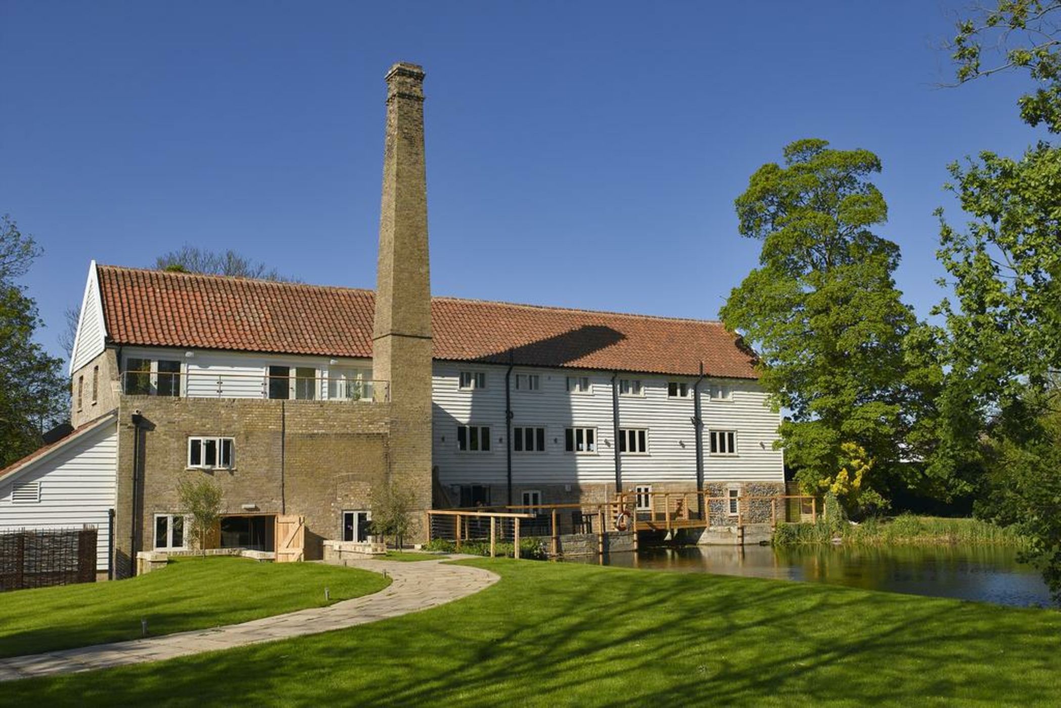 Tuddenham Mill Luxury Hotel
