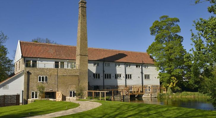 Tuddenham Mill Luxury Hotel