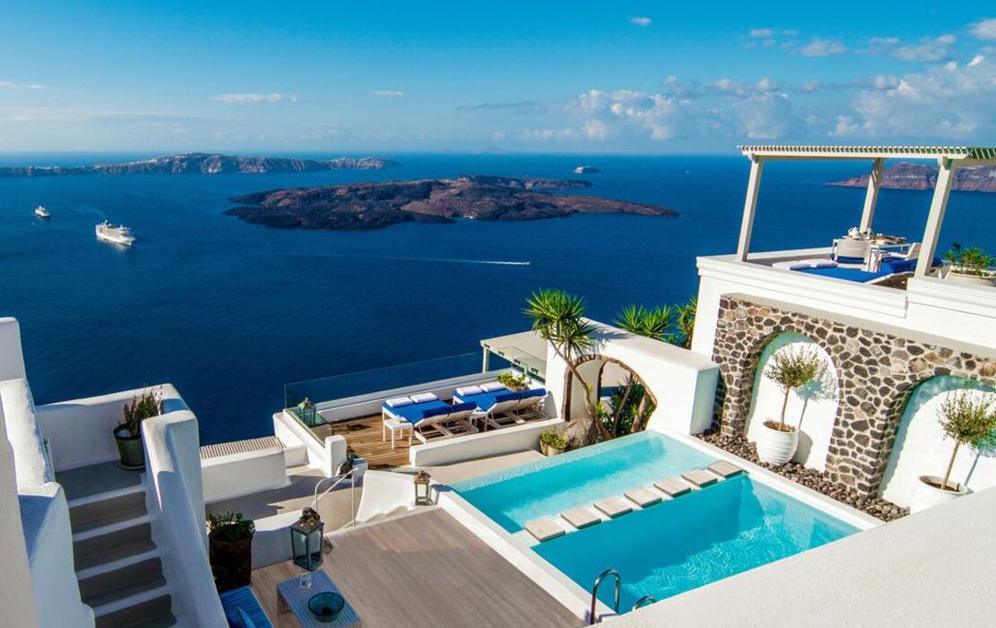 Iconic Santorini, a boutique cave hotel