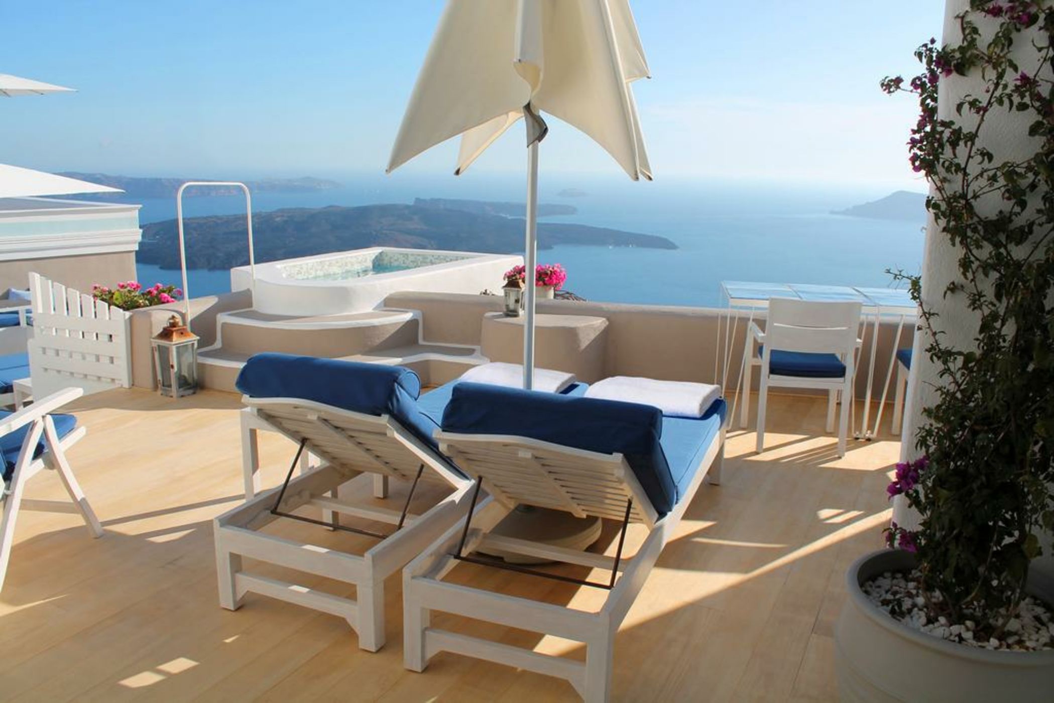 Iconic Santorini, a boutique cave hotel