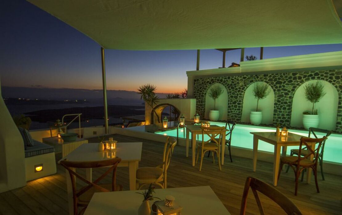 Iconic Santorini, a boutique cave hotel