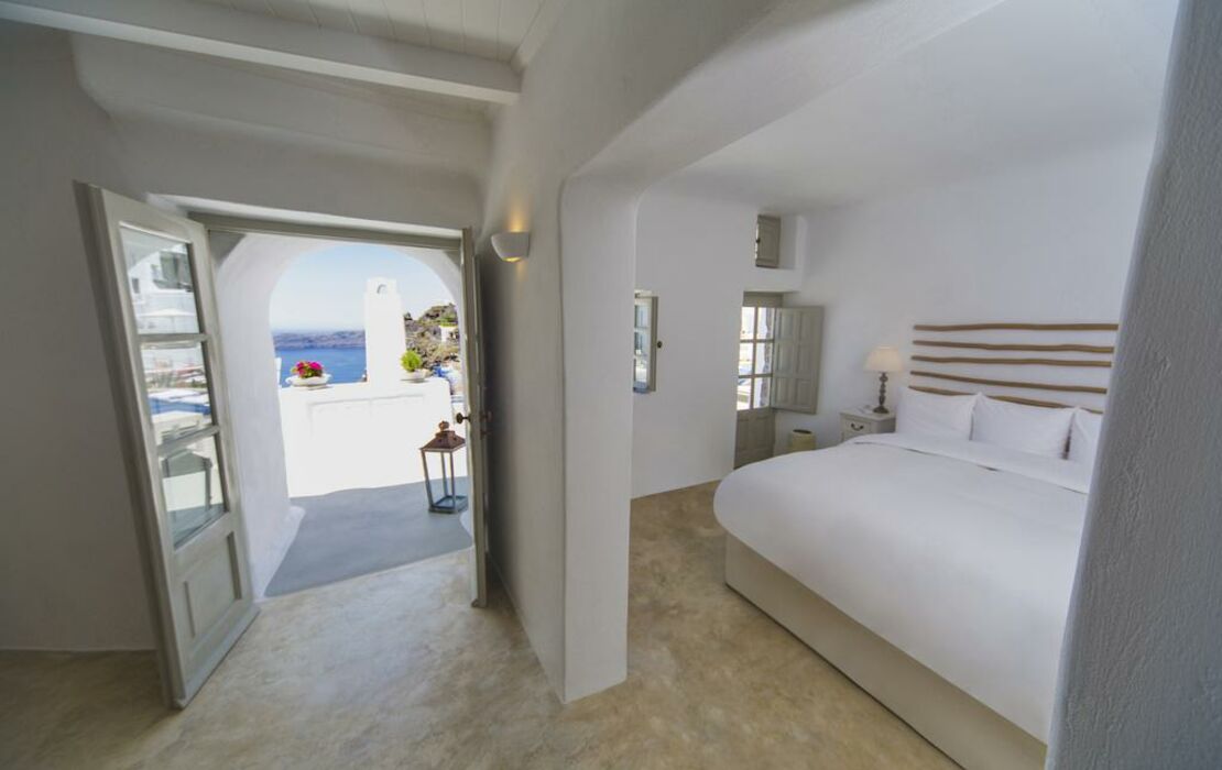 Iconic Santorini, a boutique cave hotel