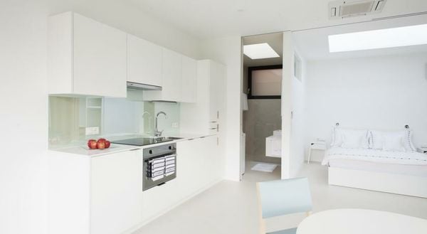 Mirror Houses