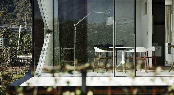 Mirror Houses