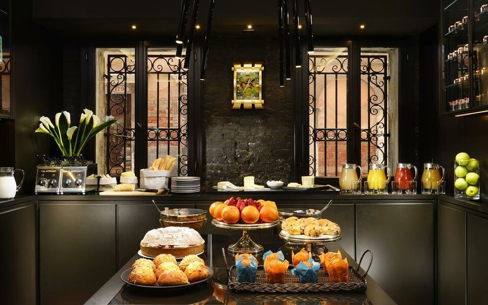 Hotel L Orologio Rooms Hotel L Orologio Rooms