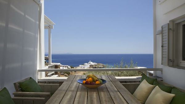 Selana Suites