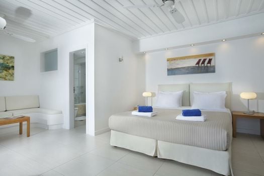 Selana Suites