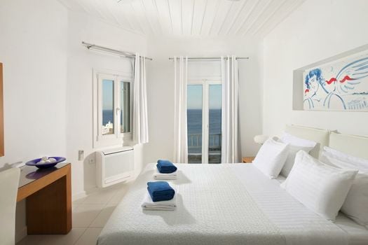 Selana Suites