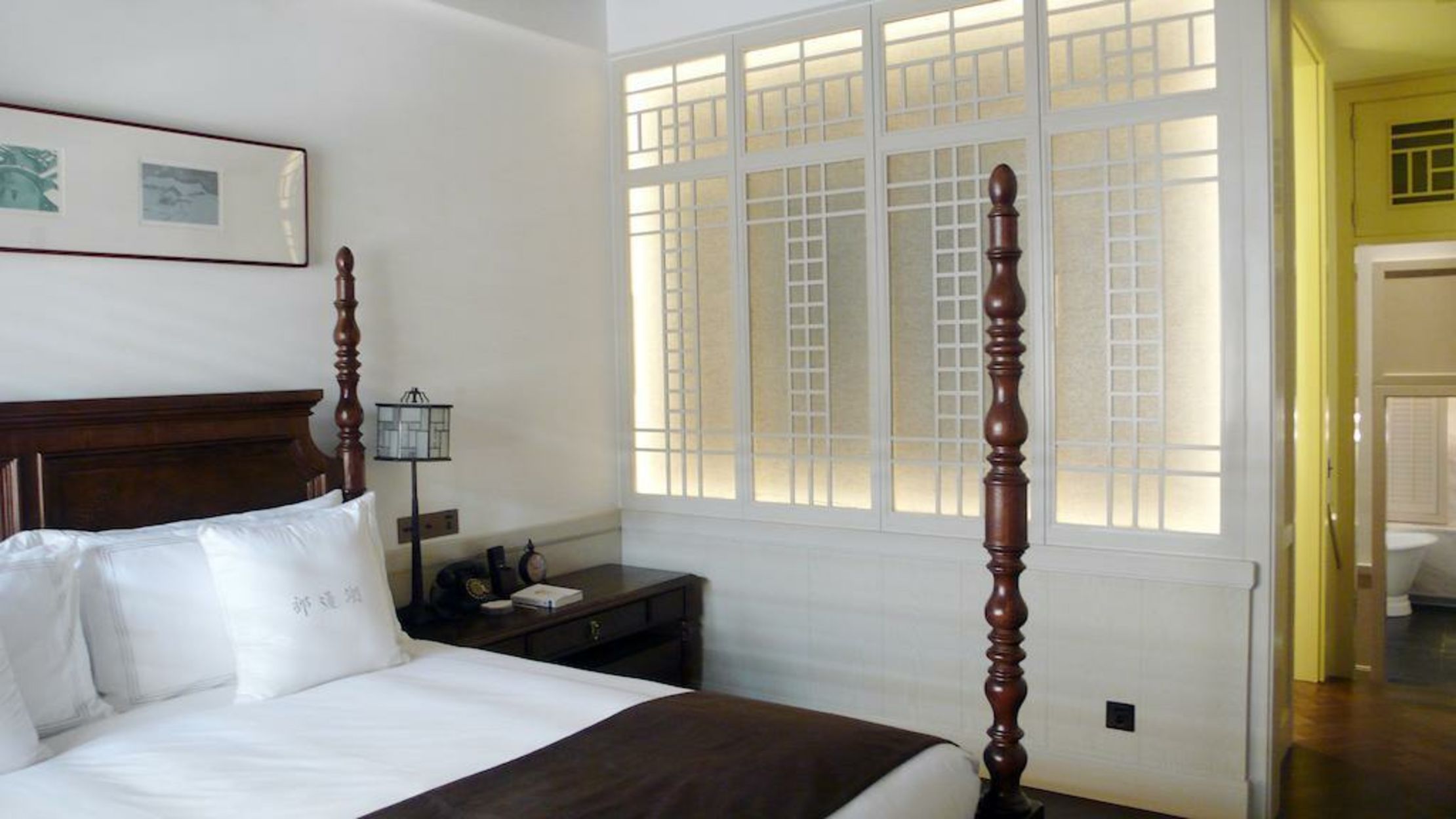 Relais & Chateaux Chaptel Hangzhou Hotel